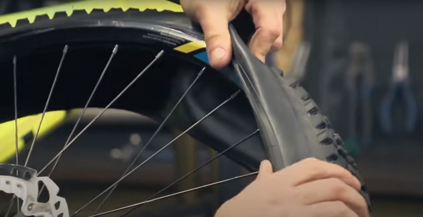 place the inner tube