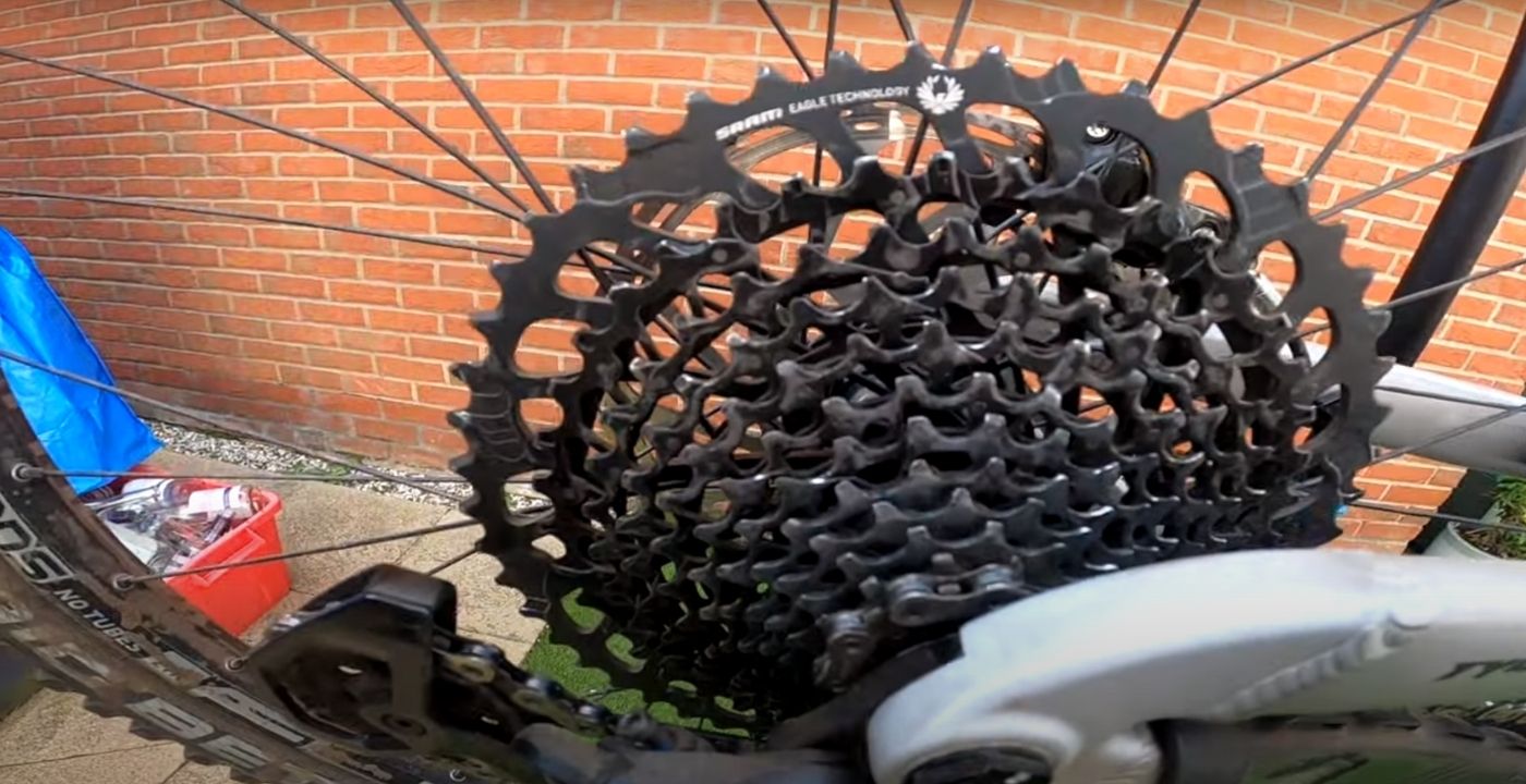 adjust gear