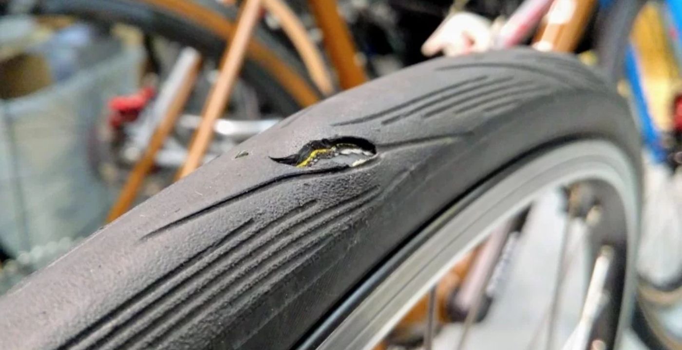 hole in mountain bike tyre
