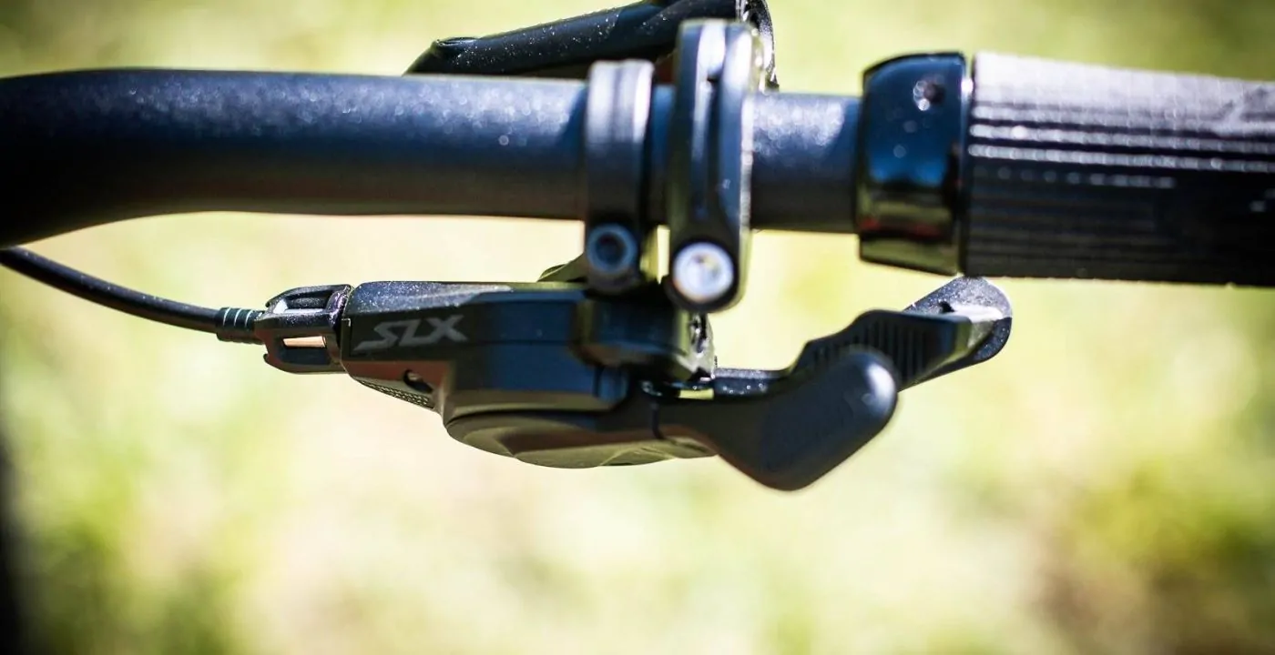 10 Electric Mountain Bike Tips Every Rider Should Know (2023) 3 gear shifter