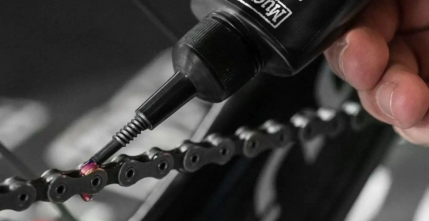 10 Electric Mountain Bike Tips Every Rider Should Know (2023) 5 lube the chain