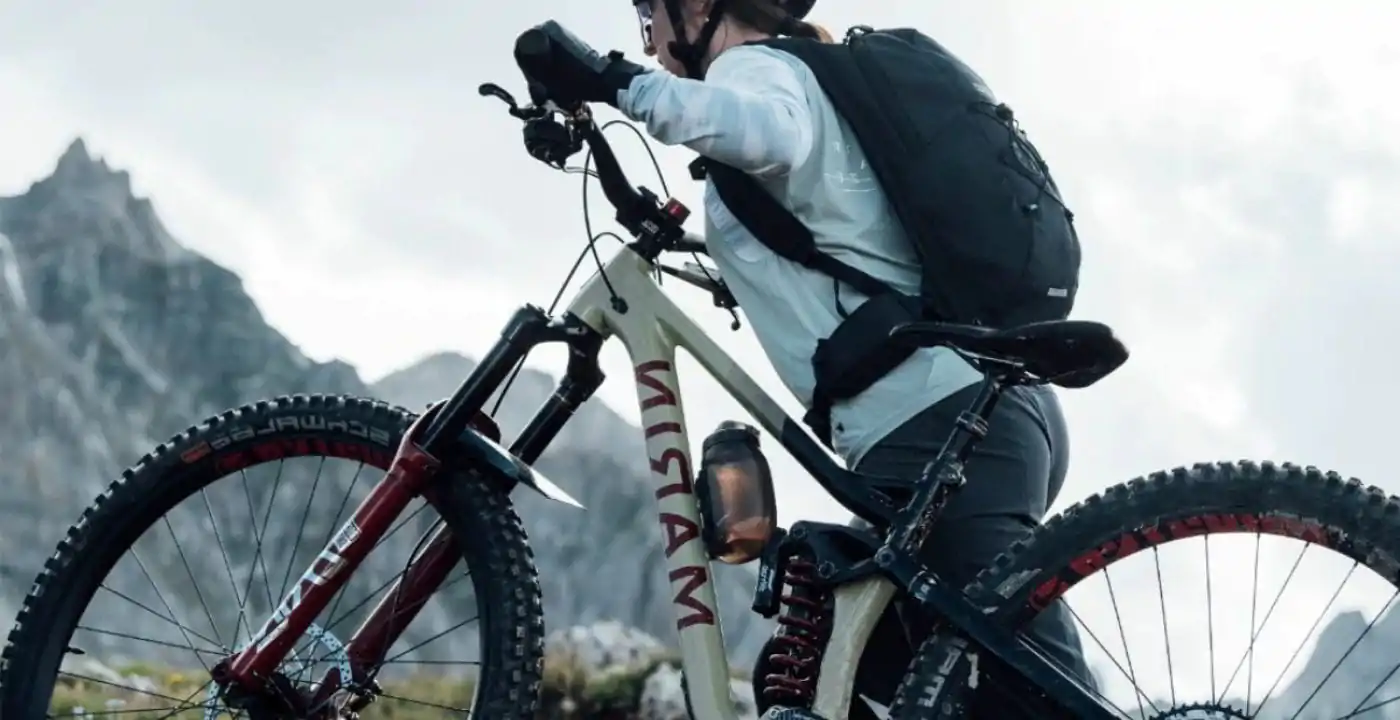 10 Electric Mountain Bike Tips Every Rider Should Know (2023) 6 take supplies