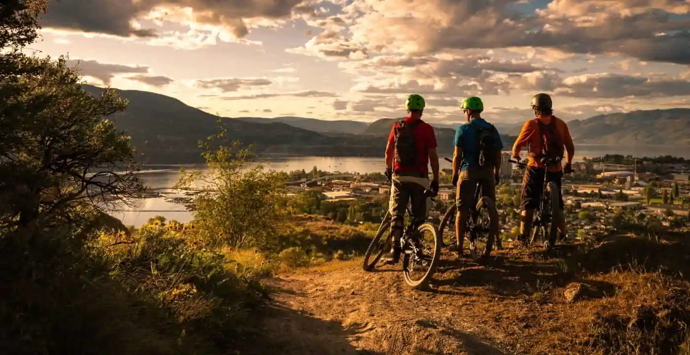 Top Safety Tips for E-Mountain Bike Riding (2025) 4 ride with friends